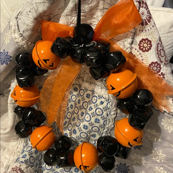 Halloween wreath bells - Picture 4 of 6